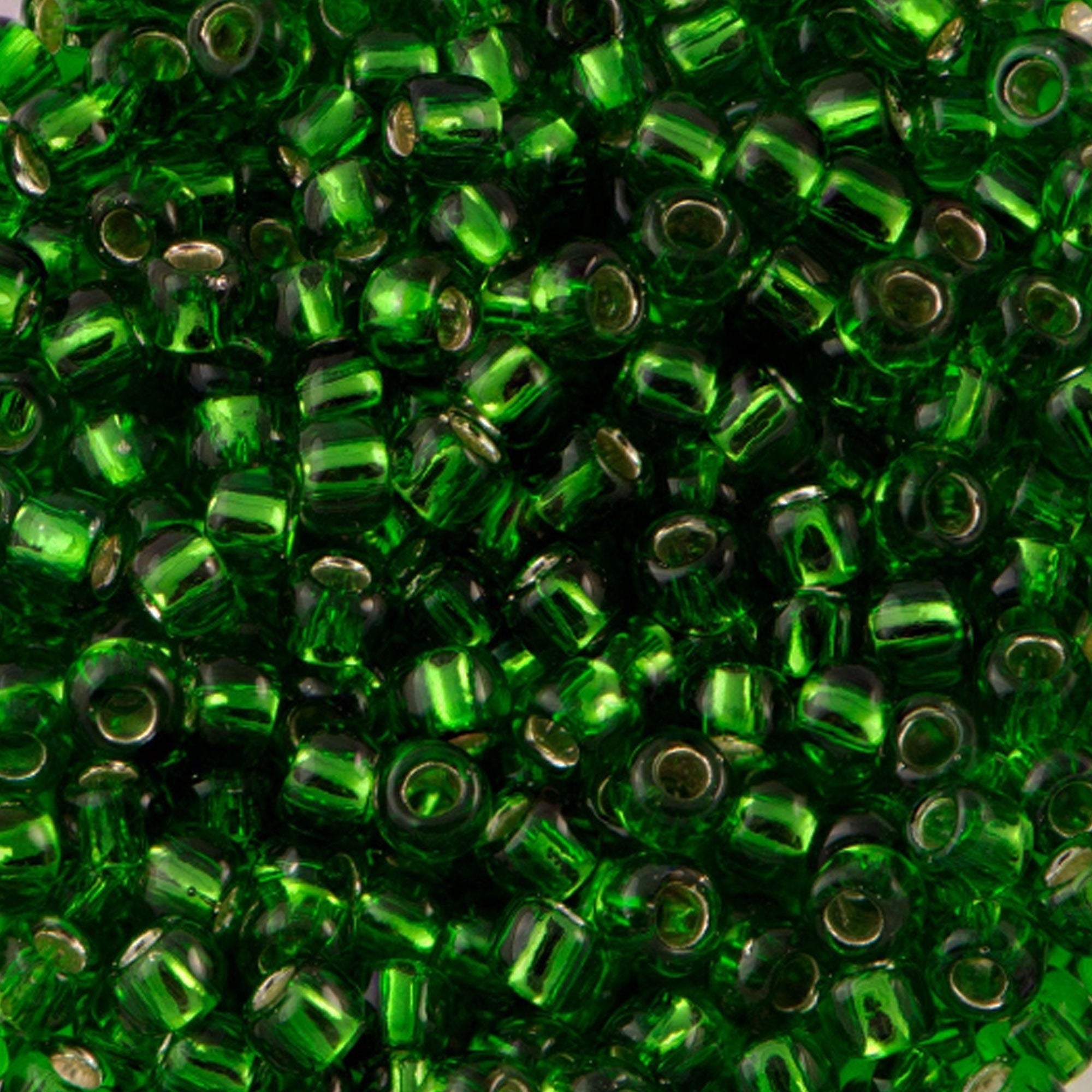 11/0 TOHO ROUND Silver Lined Grass Green Seed Bead (8g)