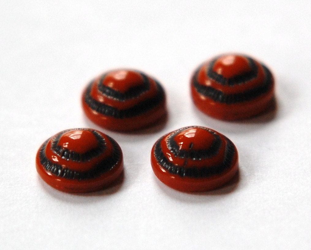 Vintage Rust and Black Etched Glass Cabochons 9mm cab457A