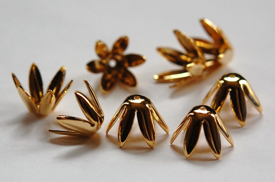 Gold Plated Long Petal Bead Caps (8) mtl284B
