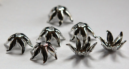 Silver Plated 6 Petal Flower Bead Cap (8) mtl071A