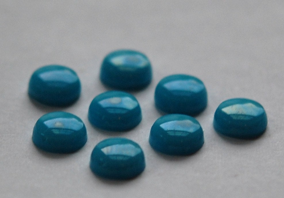 Vintage Turquoise Blue Glass Cabochons 7mm cab701H