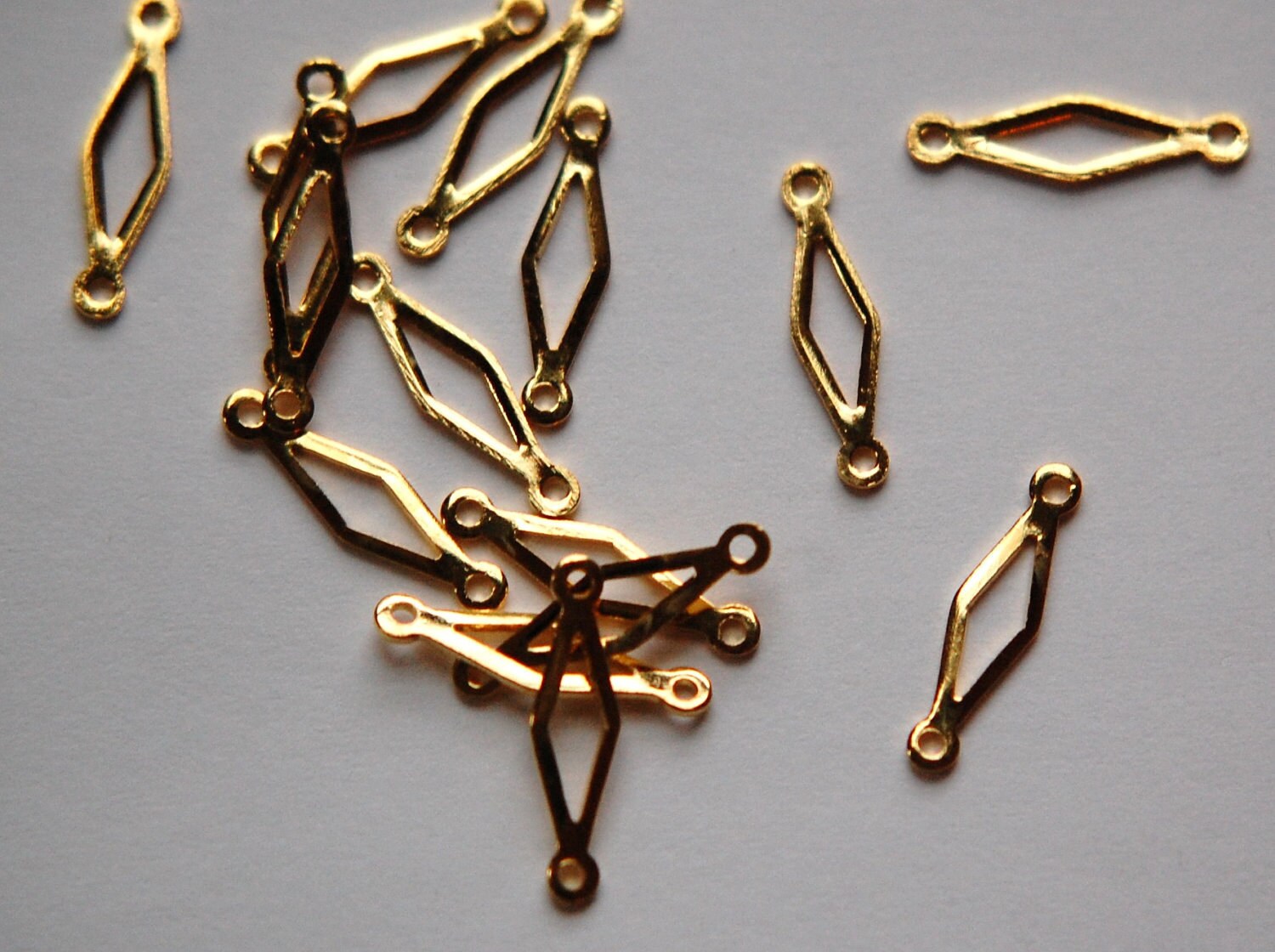 Gold Plated Open Diamond 2 Loop Connector Drops mtl359