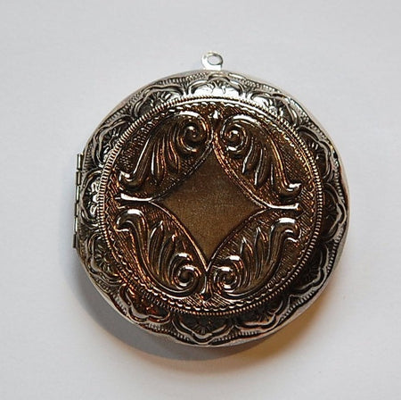 Vintage Etched Round Locket 43mm Antiqued Silver lkt006