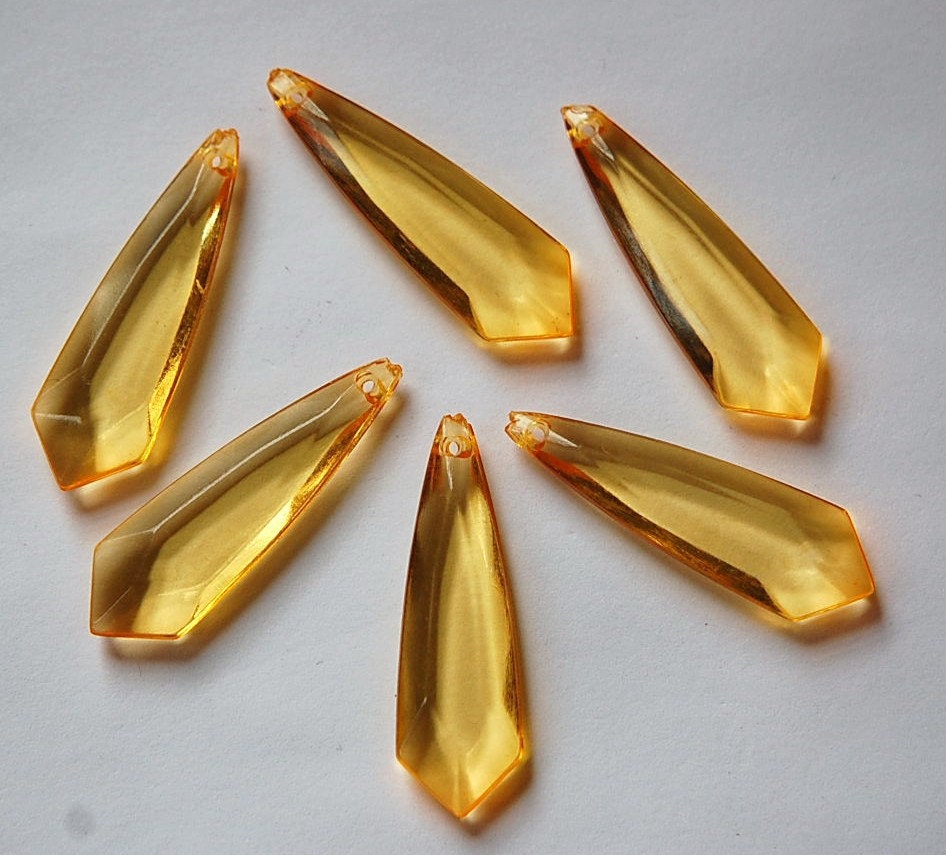 Vintage Acrylic Translucent Yellow Pointed Faceted Pendant Drops bds093
