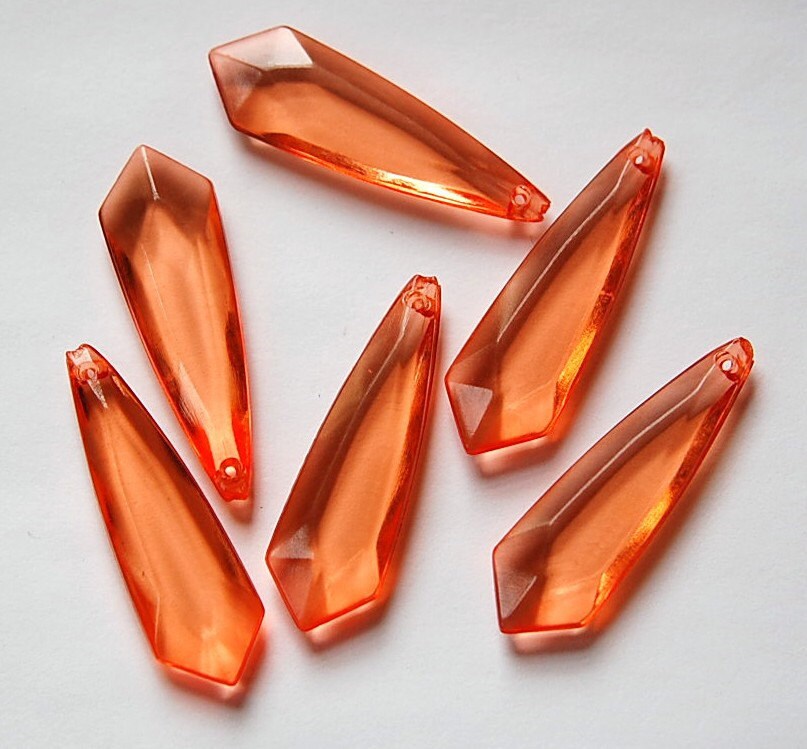 Vintage Acrylic Translucent Peach Orange Pointed Faceted Pendant Drops bds093B
