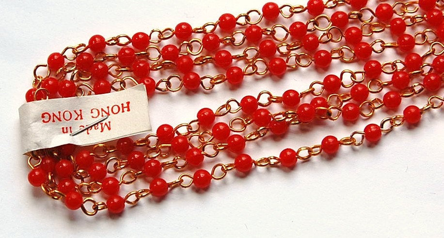 Vintage Hong Kong Red Plastic Beaded Chain Gold Links chn020G