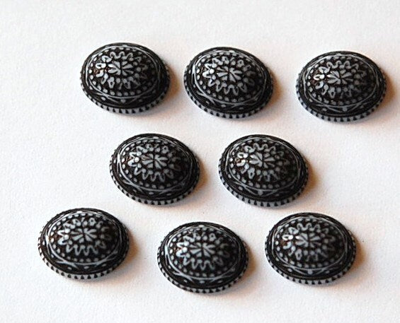 Vintage Mosaic Black and White Cabochons 10x8mm (8) cab714W