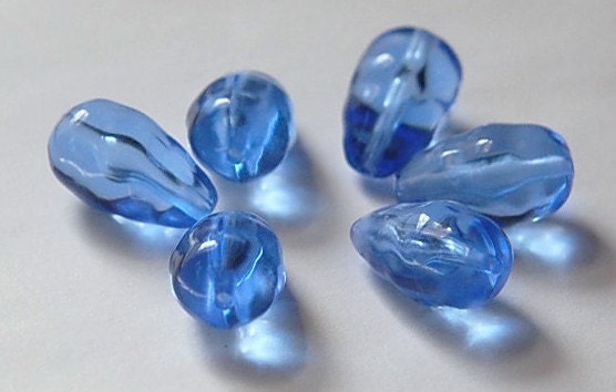 Vintage Acrylic Bumpy Translucent Blue Teardrop Beads bds655C