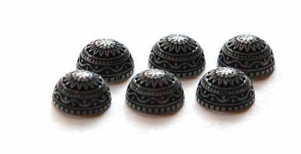 Vintage Etched Mosaic Black and White Cabochons 10mm cab712F