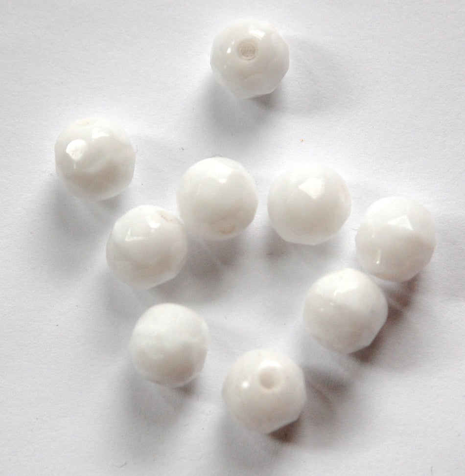 Vintage White Faceted Glass Beads Germany 8mm grm035D