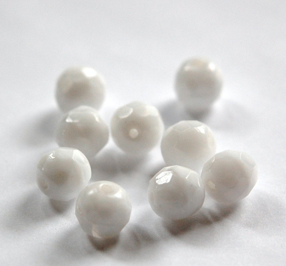 Vintage White Faceted Glass Beads Germany 8mm grm035D
