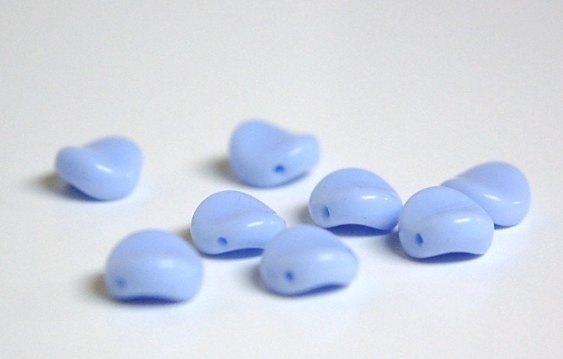 Vintage Light Blue Glass Curved Round Beads 10mm grm024A