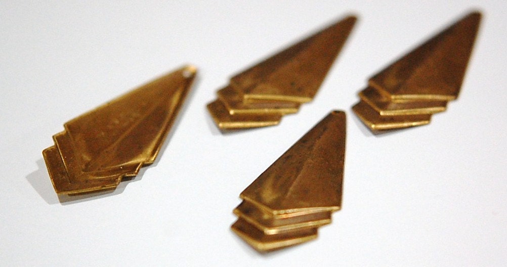 Raw Brass Layered Triangle Pendant Drop 45x17mm (4) mtl065H