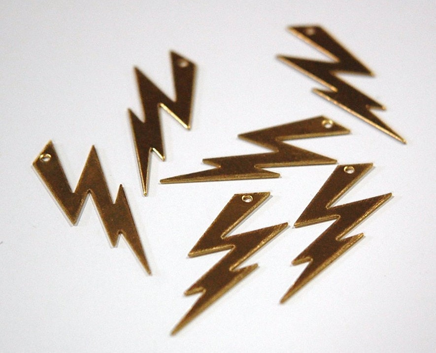 1 Hole Raw Brass Lightning Bolt Charm Pendant (6) mtl269A
