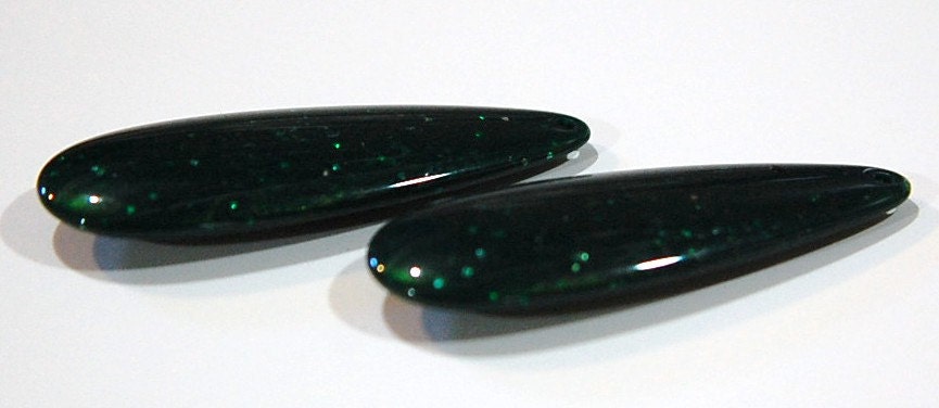 Vintage Acrylic Teardrop Pendant Sparkle Green pnd033