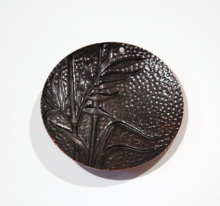 Antiqued Copper Dapped Pendant with Reeds Bamboo mtl085