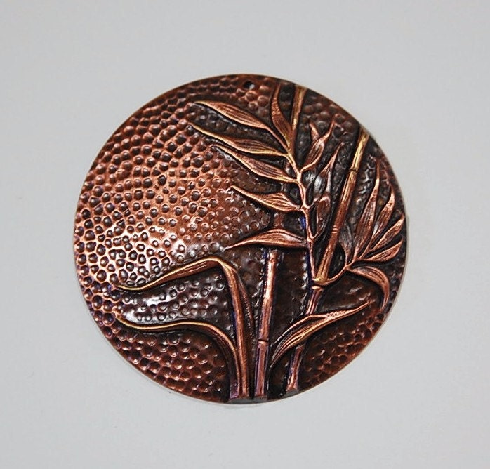 Antiqued Copper Dapped Pendant with Reeds Bamboo mtl085