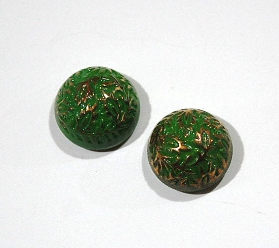 Vintage Green Etched Domed Cabochons Germany 15mm (2) cab047A