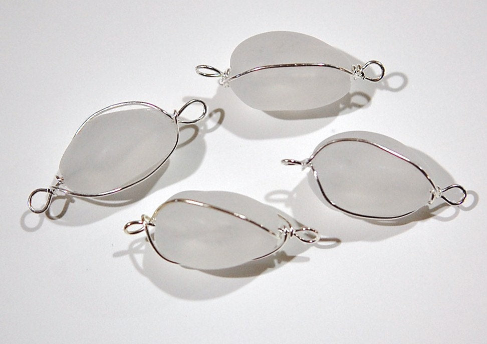 Acrylic Matte Crystal Bead with Silver Wrap Connector (4) drp050D