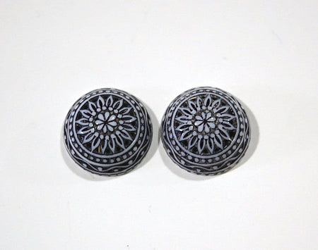 Vintage Etched Mosaic Black and White Cabochons 18mm (2) cab710E