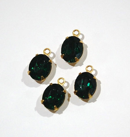 Vintage Faceted Emerald Green Oval Stones in 1 Loop Brass Setting ovl005V