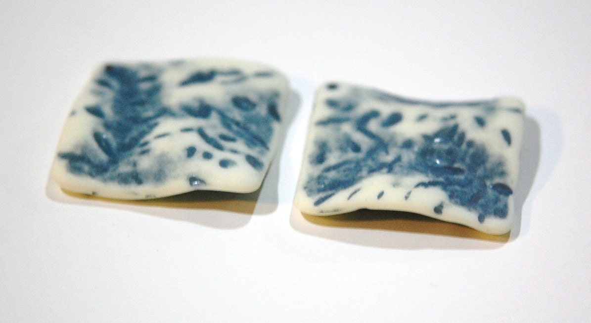 Vintage Matte Blue on Soft White Etched Square Wavy Acrylic Pendants 36mm (2) pnd149B