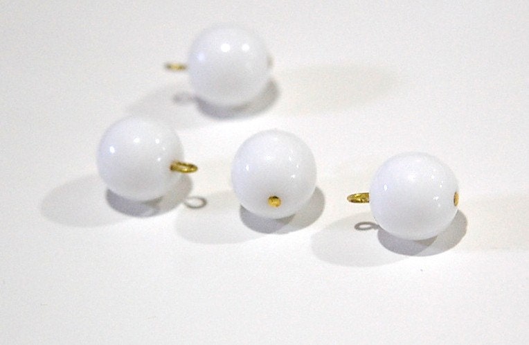 1 Loop White Smooth Glass Drops Czech Beads 12mm (4) drp086