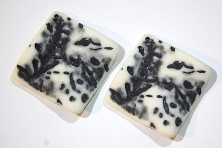 Vintage Matte Black on Soft White Etched Square Wavy Acrylic Pendants 36mm (2) pnd149