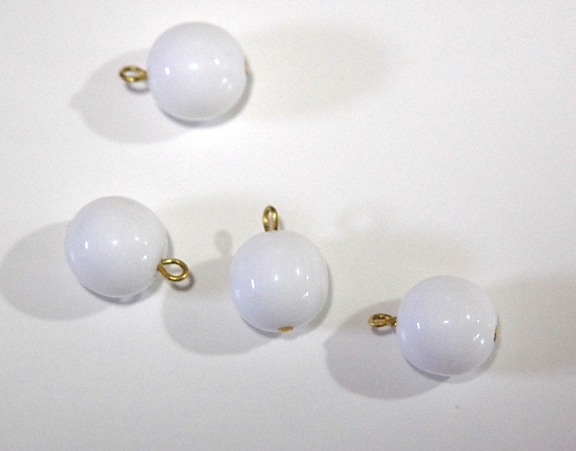 1 Loop White Smooth Glass Drops Czech Beads 12mm (4) drp086