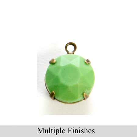 48ss Green Faceted Glass Round Stone in 1 Loop Setting