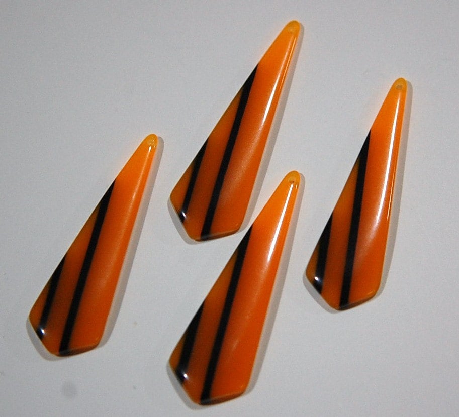 Vintage Orange with Black Stripe Retro Pointed Acrylic Pendants pnd150C