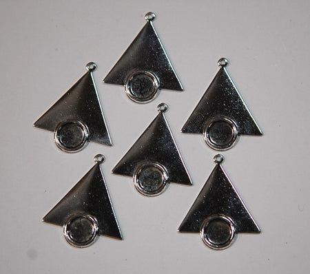 1 Loop Silver Plated Brass Triangle Drops Charms with 7mm Setting 26x23mm (6) mtl066C