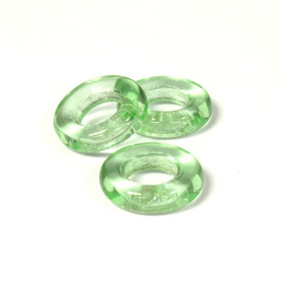 14mm Peridot Czech Pressed Glass Rings (6)