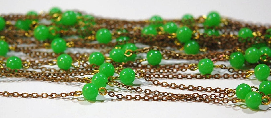 Vintage Green Plastic Beaded Chain Japan chn065B