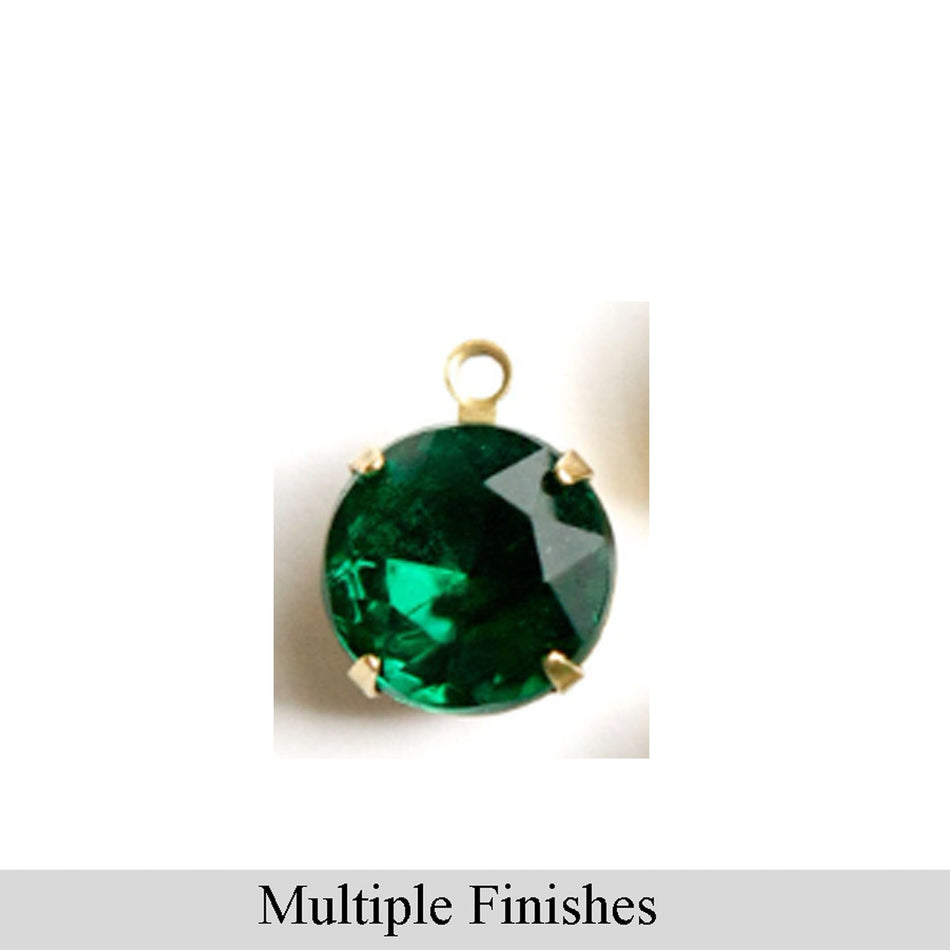 48ss Emerald Faceted Glass Round Stone in 1 Loop Setting