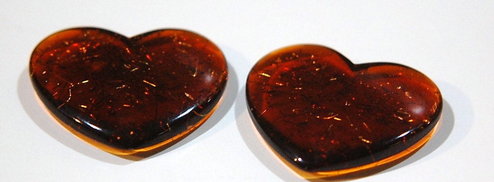 Vintage Brown Acrylic Heart Findings with Confetti cab327