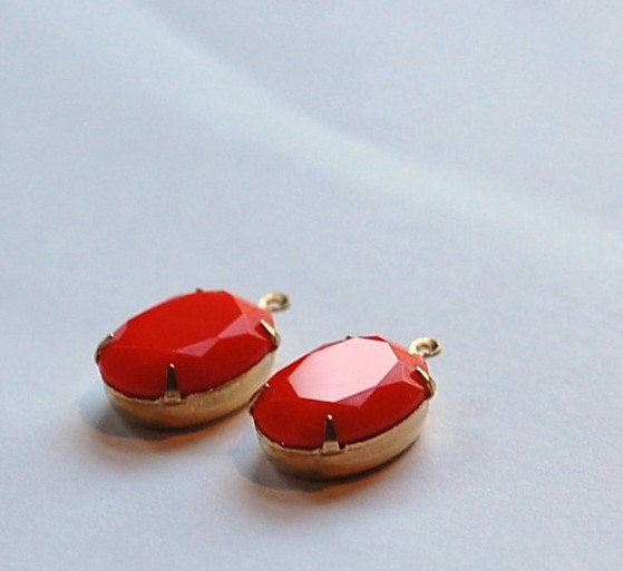 Vintage Opaque Orange Faceted Stone in 1 Loop Brass Setting ovl003P