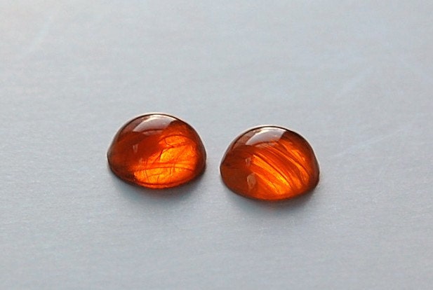 Vintage Topaz Glass White Swirls Domed Cabochon 15mm (4) cab705W