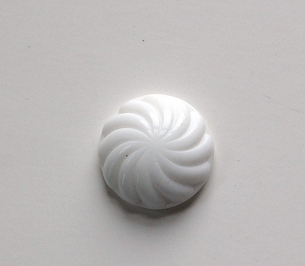 Vintage White Glass Swirled Domed Cabochon cab220B