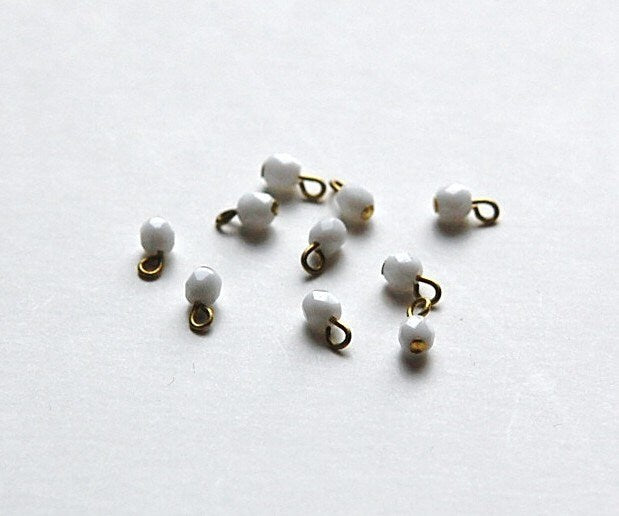 1 Loop White Faceted Glass Drops Czech Beads 4mm (10) drp085