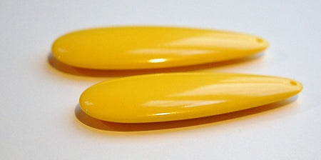 Vintage Acrylic Yellow Teardrop Pendants MD (2) pnd144A