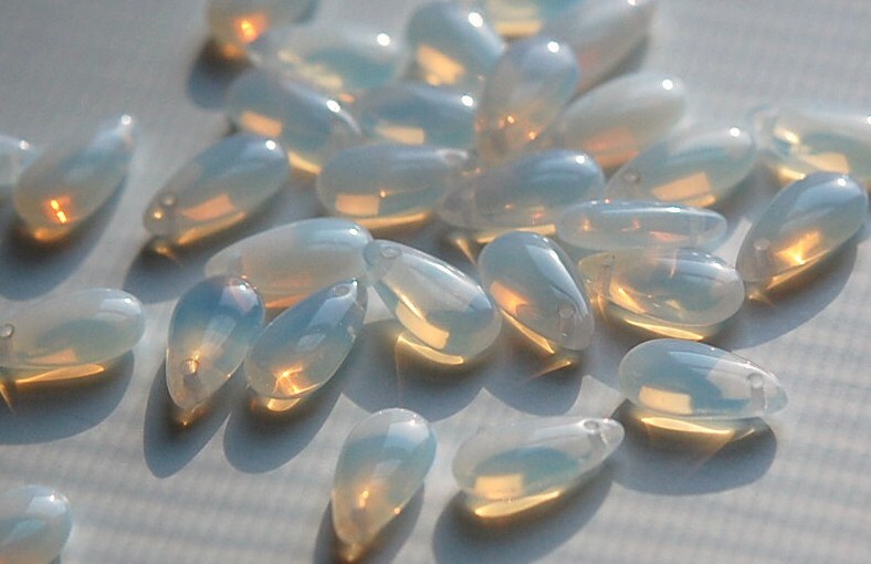 14x7mm White Opal Czech Teardrop Glass Beads (10)
