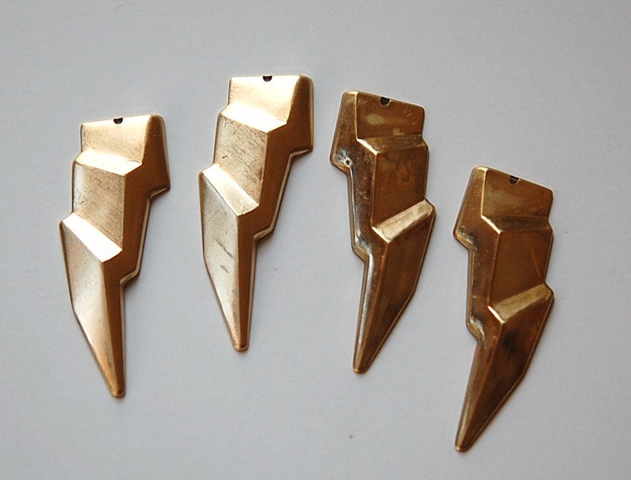 1 Hole Raw Brass 3D Lightning Bolt Pendant Charms (4) mtl269B