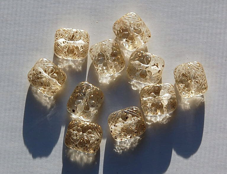 Speckled Crystal Etched Floral Acrylic Tablet Beads bds380N