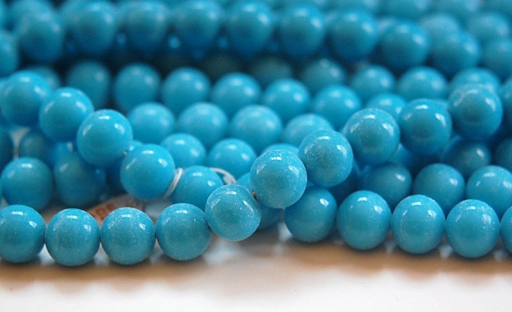 Vintage Turquoise Blue Glass Beads Japan 8- 9mm (6) bds527H