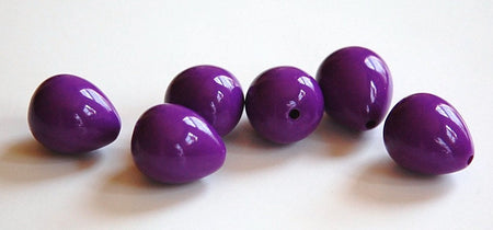 Vintage Acrylic Chubby Purple Teardrop Beads (6) bds636D