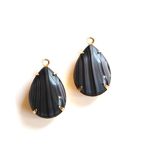 Vintage Gray Black Stripe Glass Teardrop Stones 1 Loop Brass Setting 18x13mm par004X