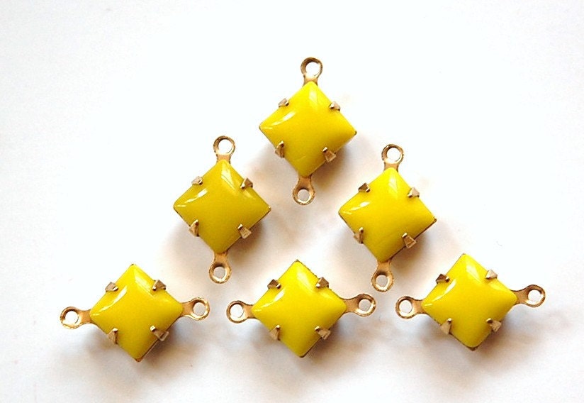 Opaque Yellow Square Glass Stones in 2 Loop Brass Setting 8mm squ002CC2