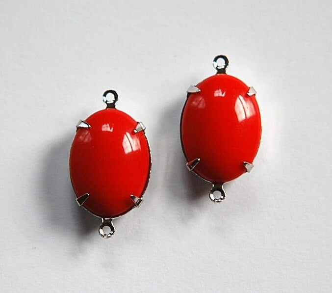 Vintage Opaque Red Stone in 2 Loop Silver Setting ovl004RR2