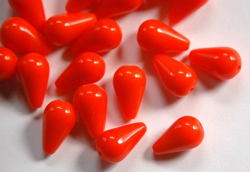 Vintage Orange Teardrop Glass Beads Germany 17mm grm005B